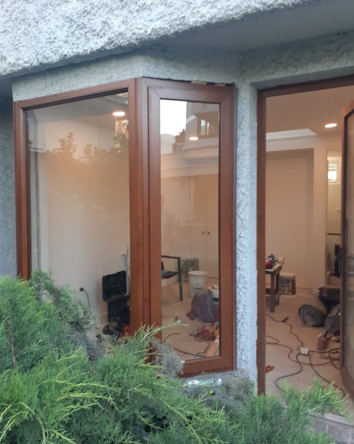 BowWindow2 GlassAndWindow